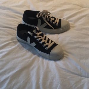 Veja sneakers